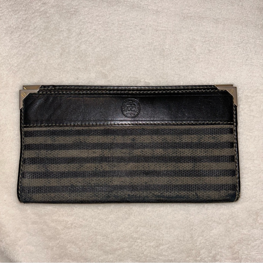 Fendi Checkbook - image 1